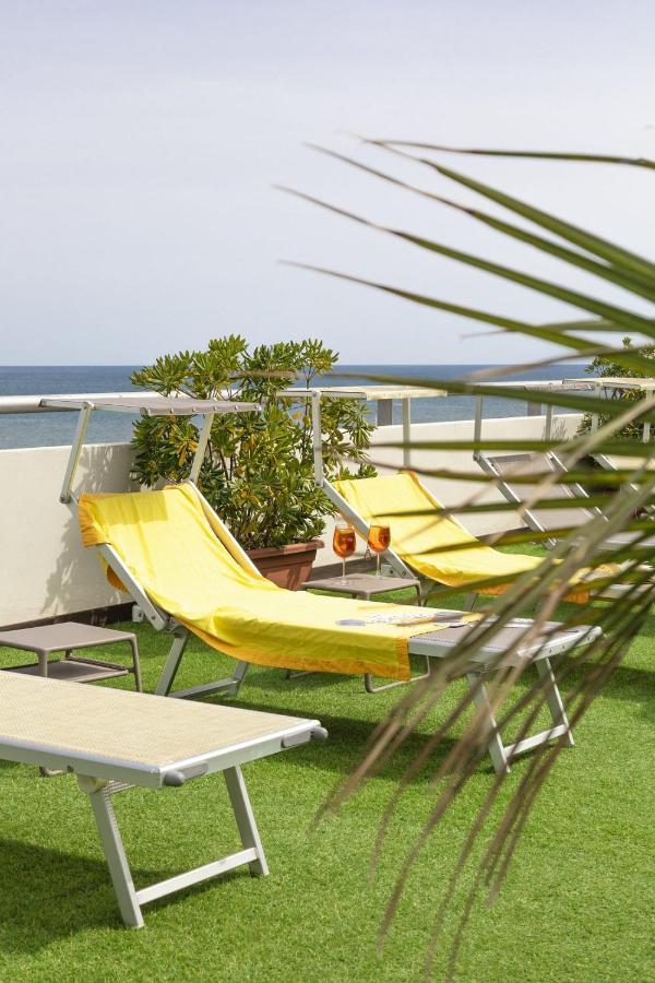 Hotel Igea Spiaggia Bellaria-Igea Marina Zewnętrze zdjęcie