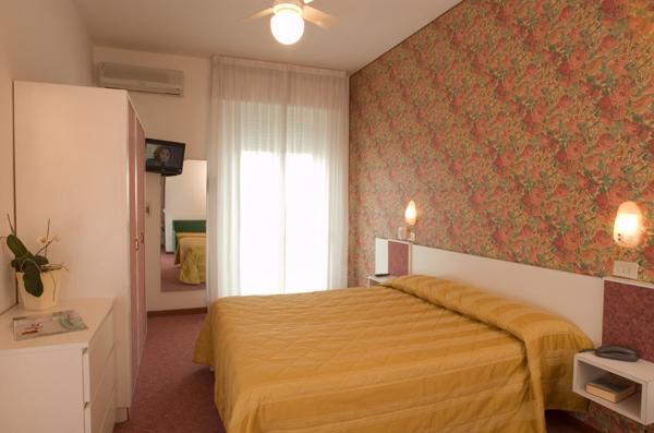 Hotel Igea Spiaggia Bellaria-Igea Marina Zewnętrze zdjęcie